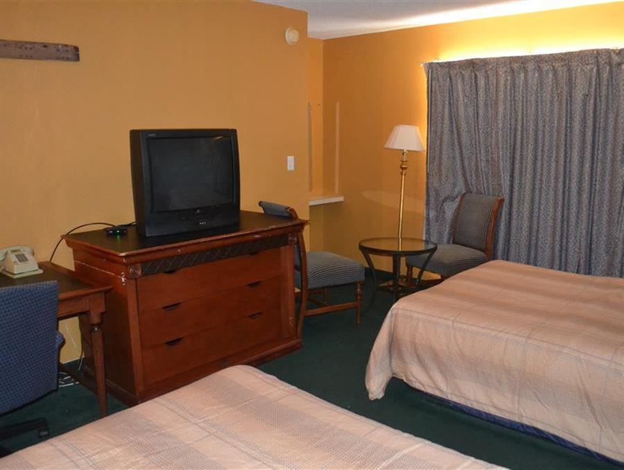 Budget Inn - Roxboro Exterior photo